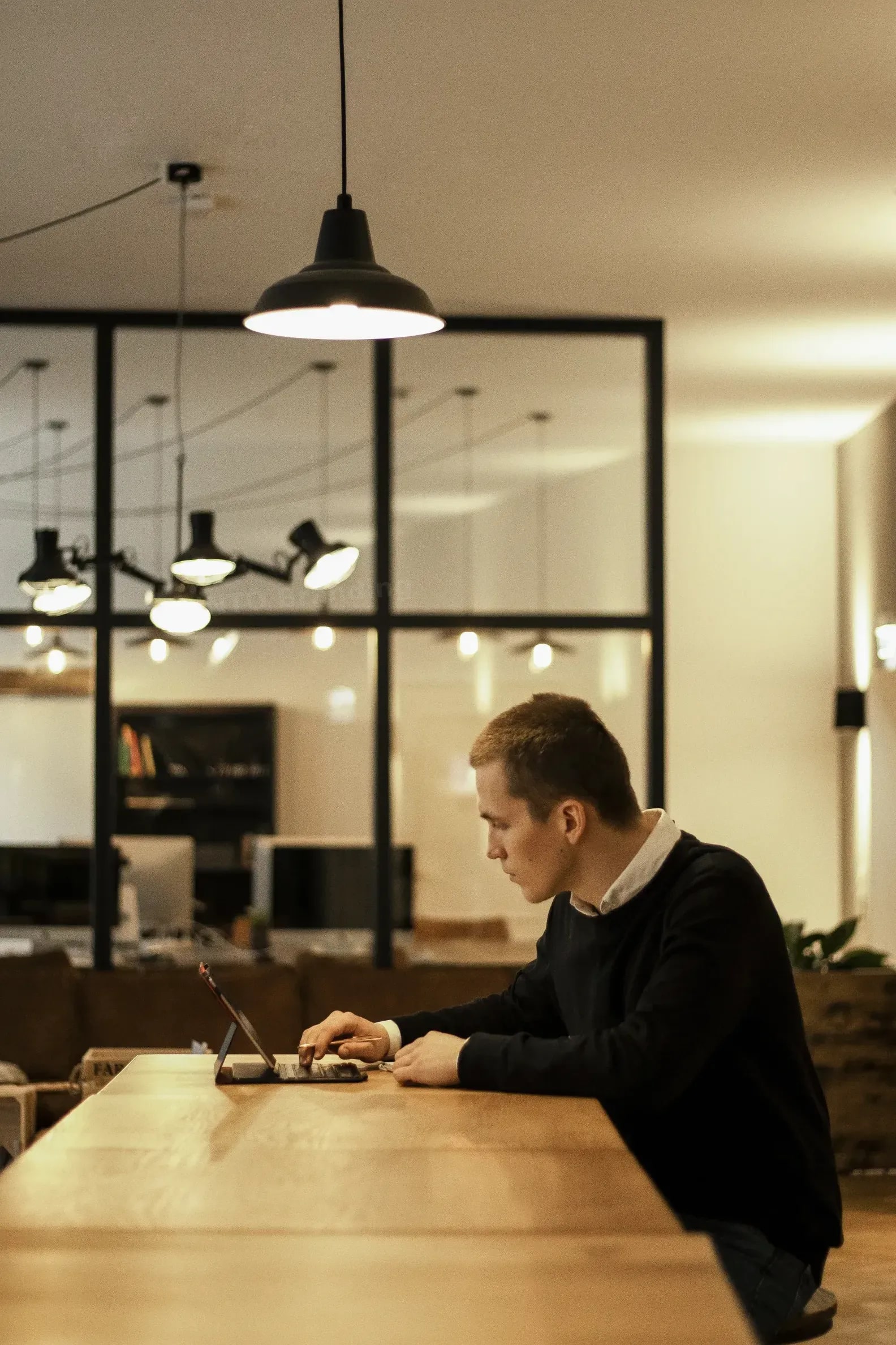 Markenstrategie und Design für Unternehmen in München-Roma